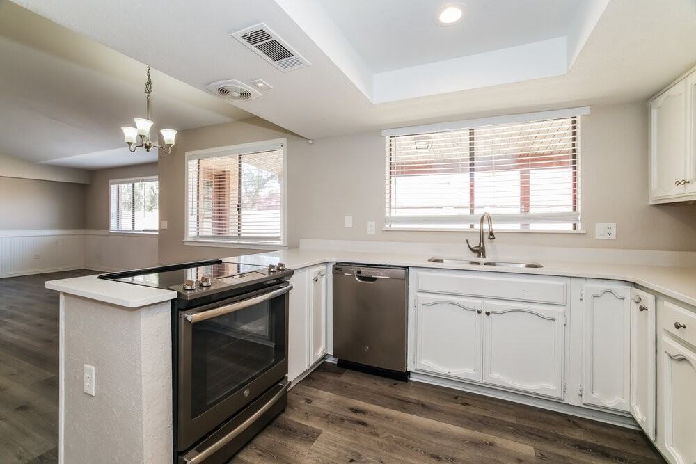 440 E San Pedro Ave - Photo 6 of 16