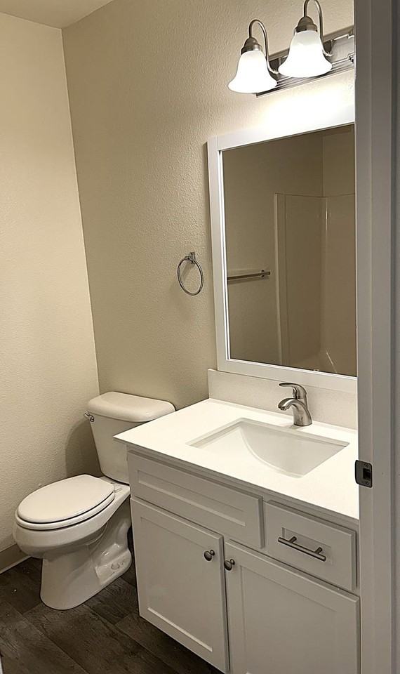 #109 WILLAMETTE GROVE APARTMENTS - Photo 5 of 24