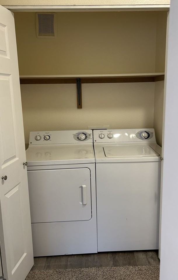 #109 WILLAMETTE GROVE APARTMENTS - Photo 6 of 24