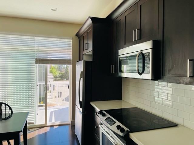 16228 16 Avenue #35 - Photo 7 of 19