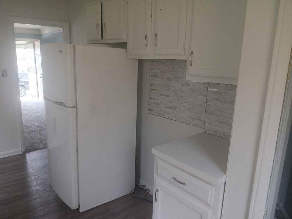 19694 Hull St - Photo 5 of 12