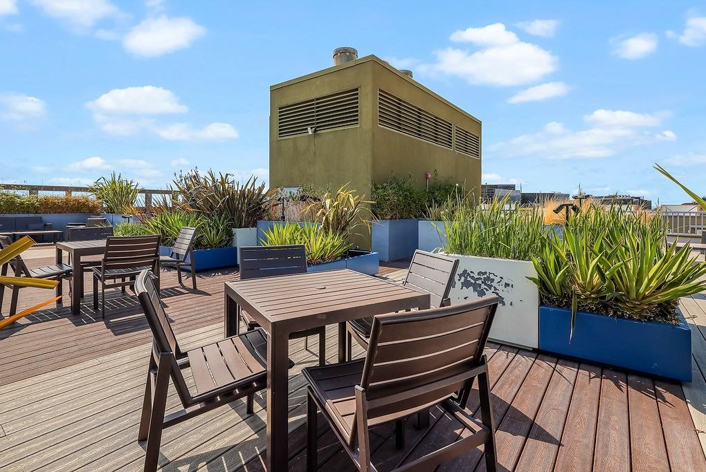 Emme - Photo 6 of 50