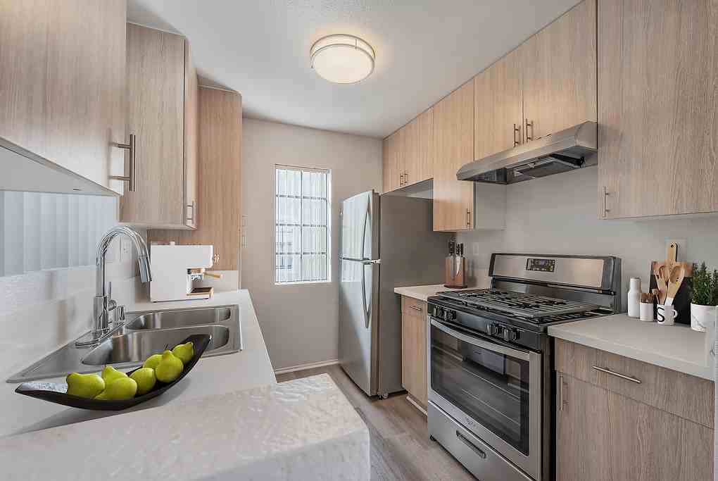 Esplanade - Photo 6 of 32