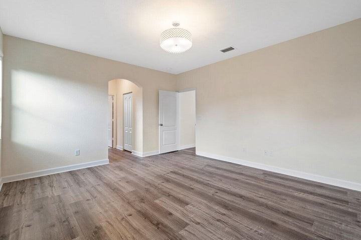 5643 Sandbirch Way - Photo 7 of 9