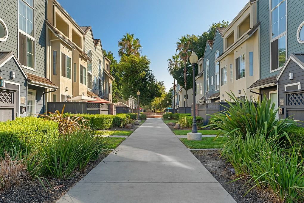 The Esplanade - Photo 2 of 44