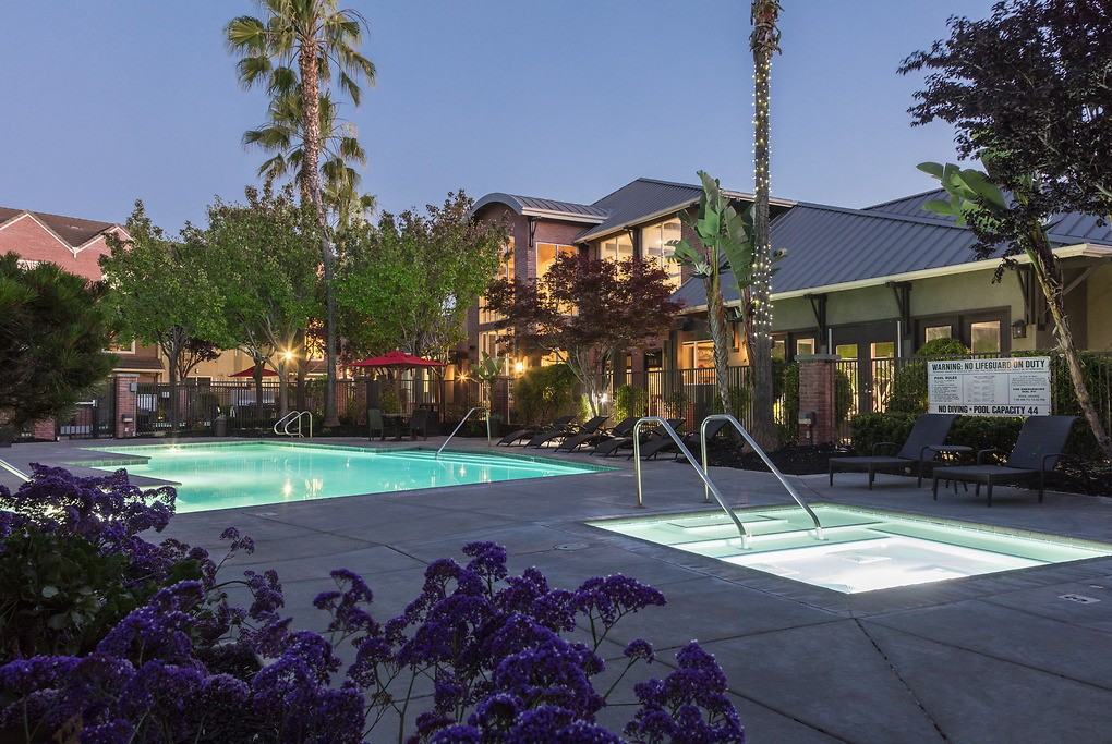 The Esplanade - Photo 7 of 44