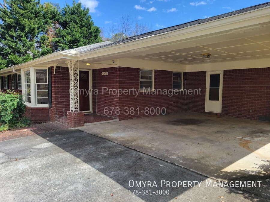 3009 Caldwell Rd Ne - Photo 2 of 23