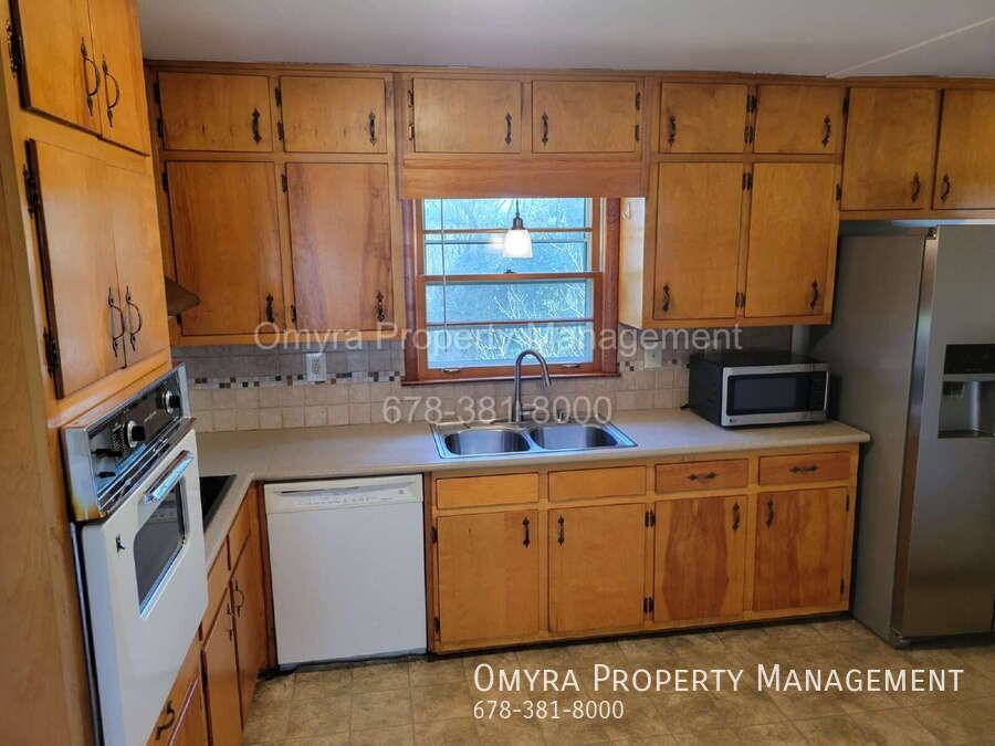 3009 Caldwell Rd Ne - Photo 6 of 23