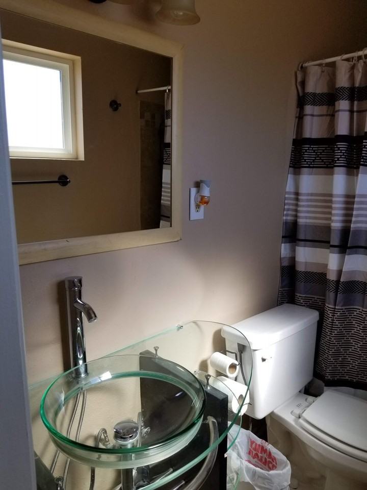 1017 E Alice Ave - Photo 3 of 26