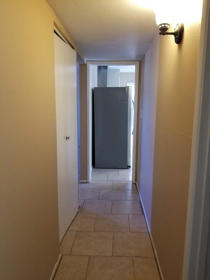 1017 E Alice Ave - Photo 6 of 26