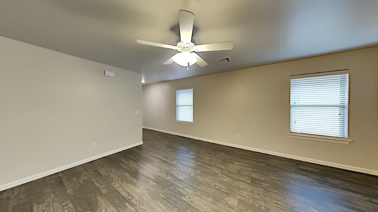 11514 Keystone Cir - Photo 5 of 19