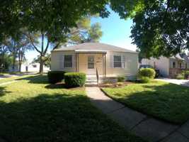 featured image of 2001 Barrett Ave