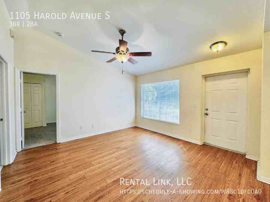 1105 Harold Ave S - Photo 2 of 30