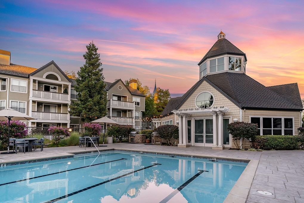 Willow Lake - Photo 2 of 53