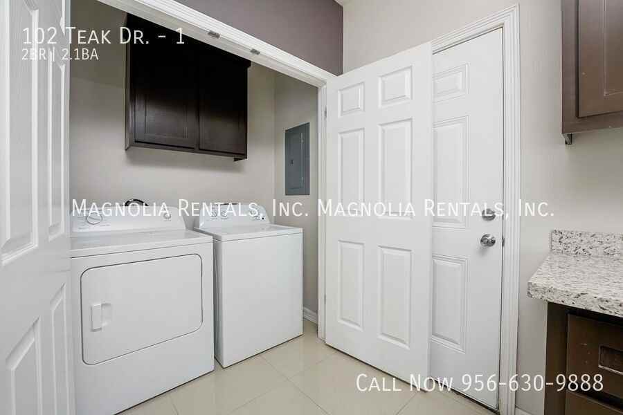 102 Teak Dr #1 - Photo 6 of 16