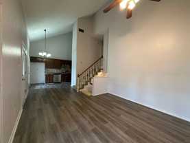 100 Teal Ln - Photo 1 of 1