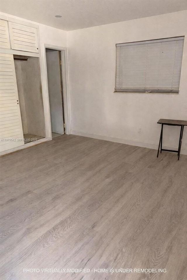 3048 Nw 20th St - Photo 3 of 8