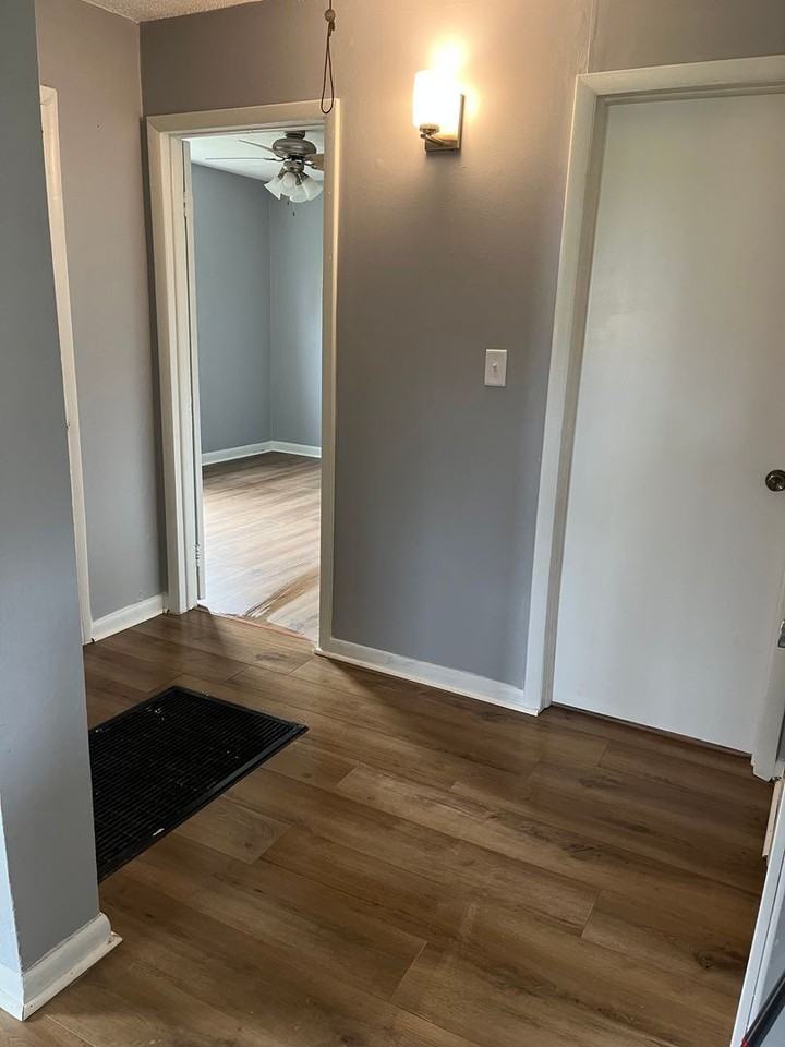 129 Valley St - Photo 7 of 12