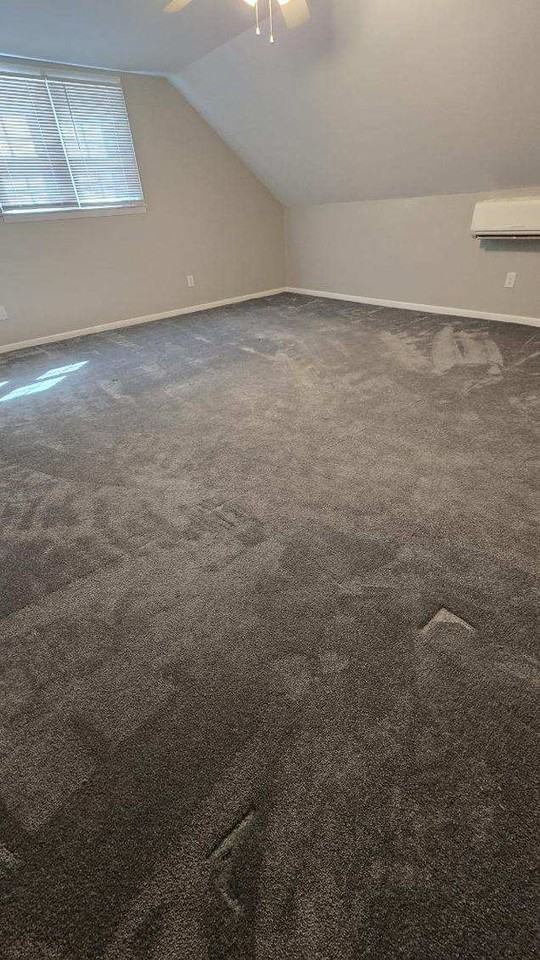 926 Fairview Rd - Photo 4 of 12