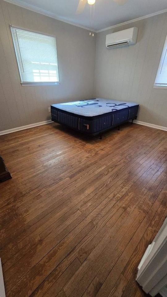 926 Fairview Rd - Photo 5 of 12