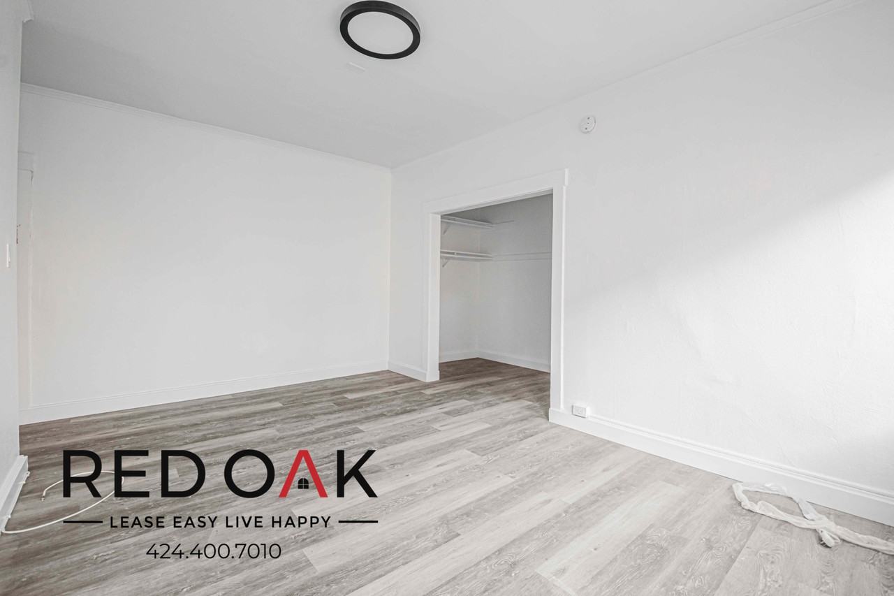 816- 822 S Park View St - Photo 7 of 25