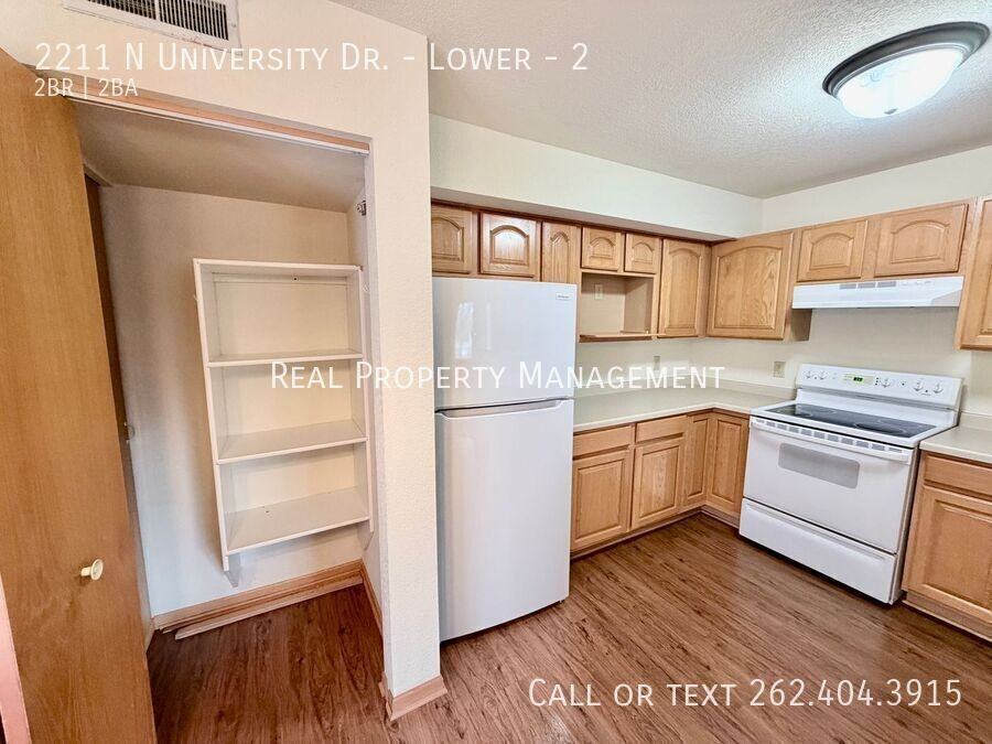 2211 N University Dr Lowr #2 - Photo 4 of 18