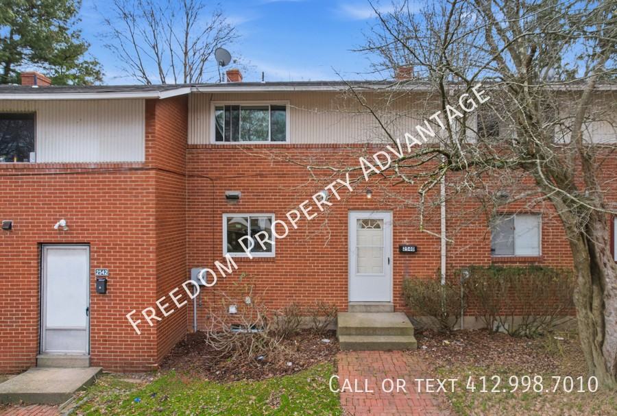 2540 Park Hill Dr - Photo 4 of 39