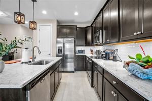 featured image of 10103 Akenside Drive