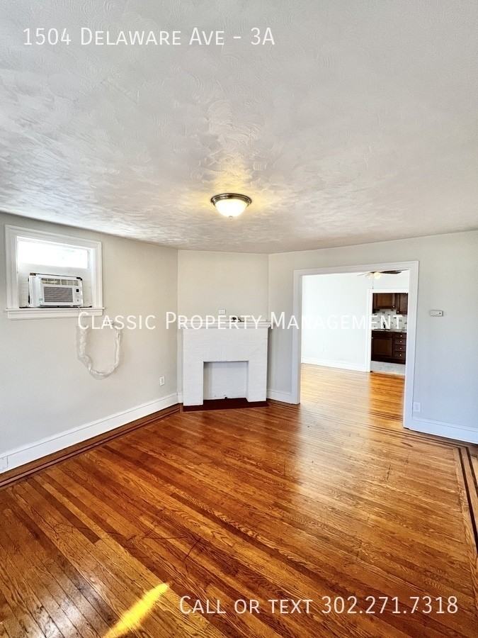 1504 Delaware Ave #3A - Photo 3 of 31