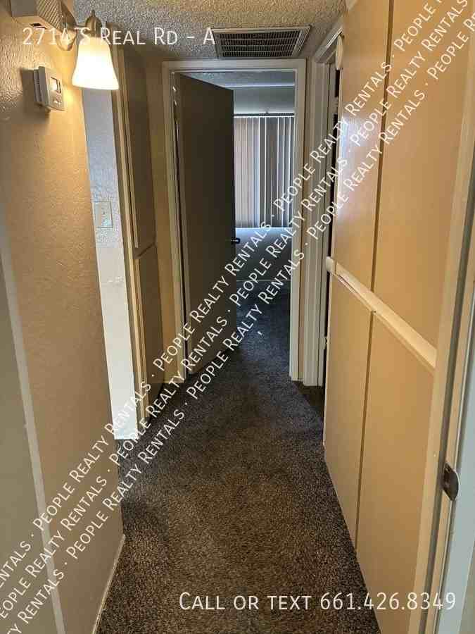 2714 S Real Rd #A - Photo 6 of 10