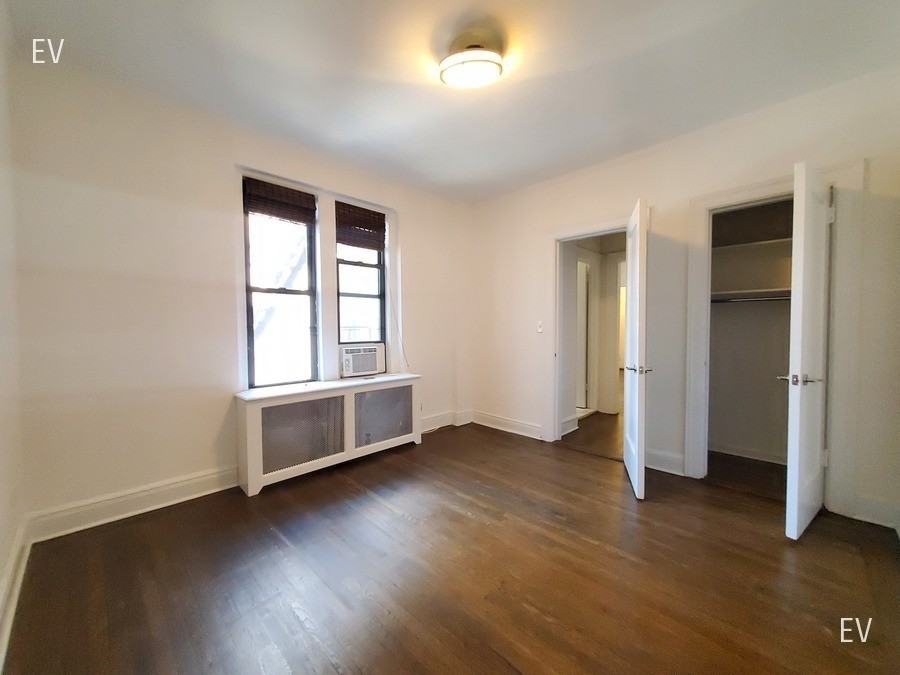 71 W 12th St #4G - Photo 6 of 7