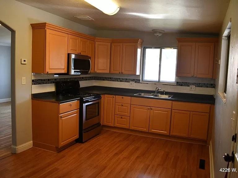 4226 W 4495 S #NA - Photo 2 of 24