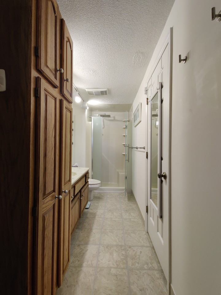 22 9th St #205 - Photo 5 of 40