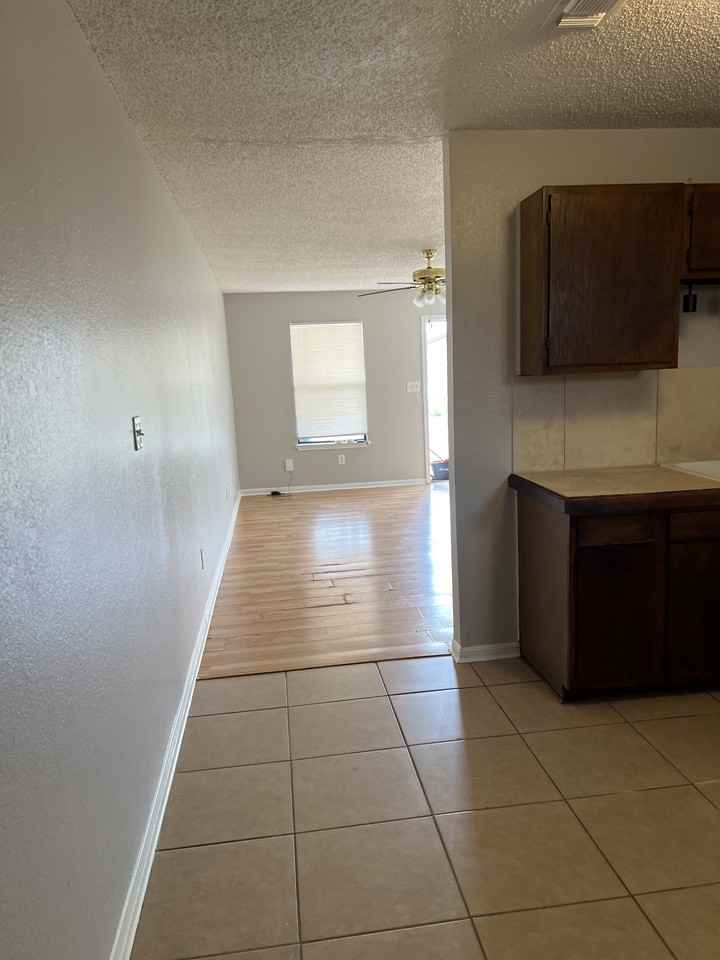 1621 Indian Trl #A - Photo 7 of 20