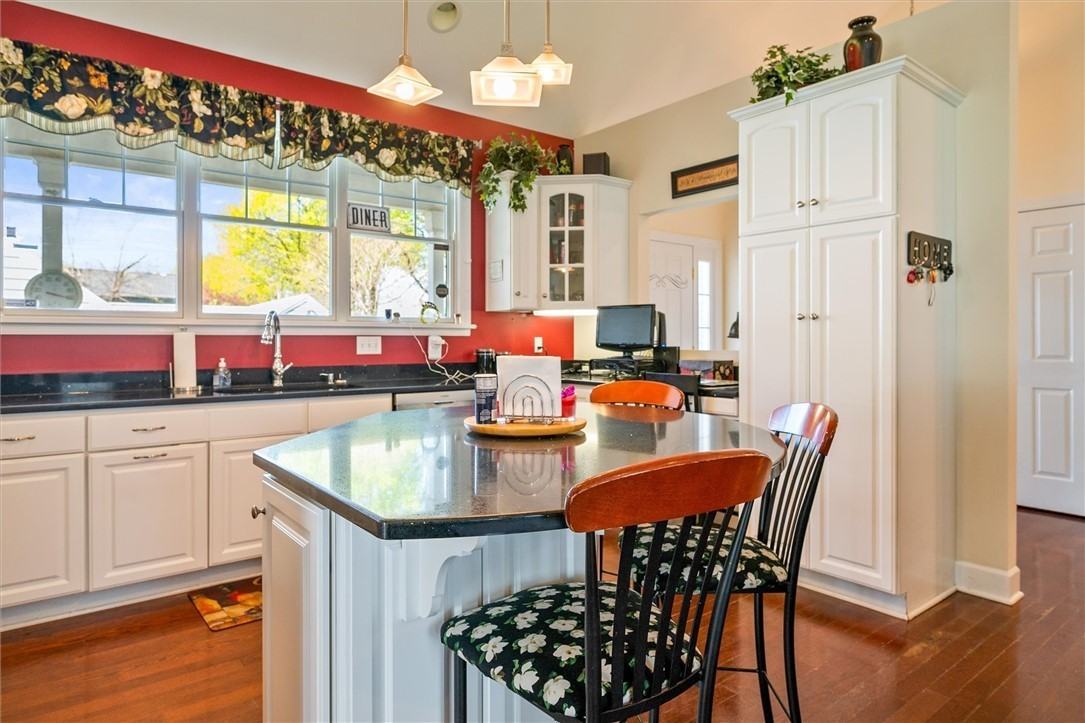 690 Hillside Ave #NA - Photo 3 of 3