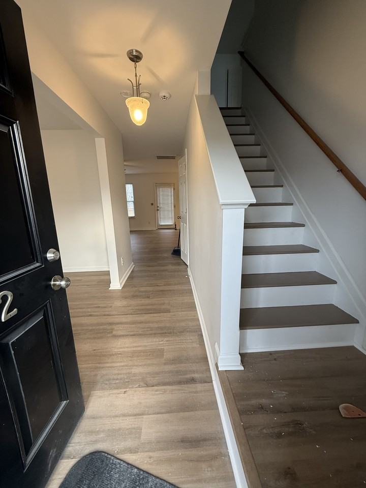 3502 Whitworth Dr #NA - Photo 2 of 14