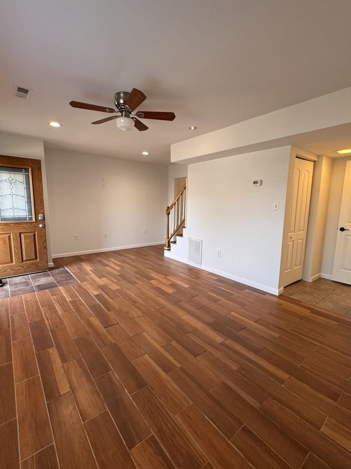 4709 Brimley Pl - Photo 3 of 19