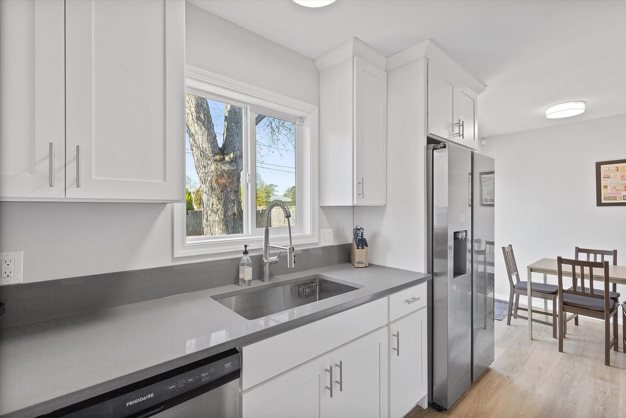 4775 Sw Beech Dr #NA - Photo 6 of 16