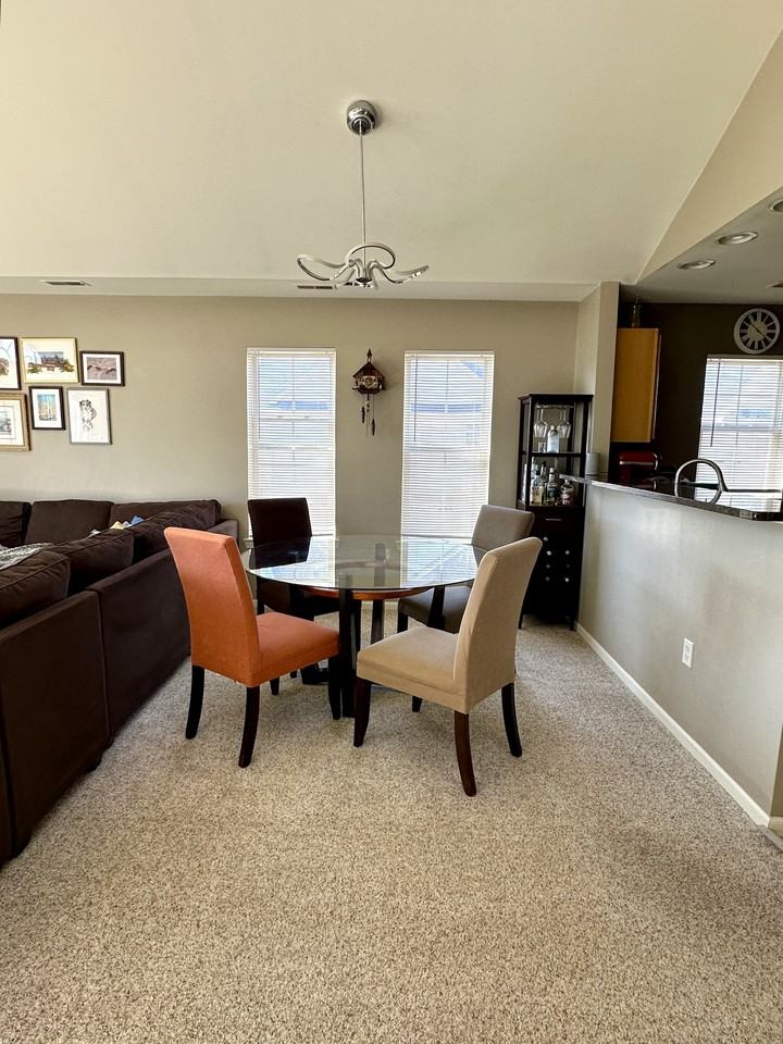 3370 Primrose Ln #3370 - Photo 4 of 18