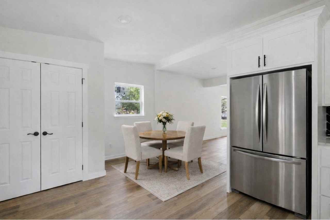 903 N Miller St #NA - Photo 6 of 15