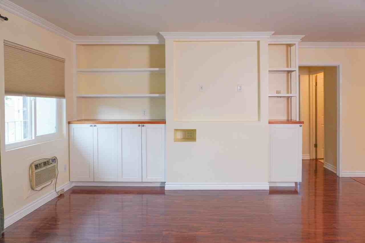 2844 E 3rd St #106 - Photo 5 of 11