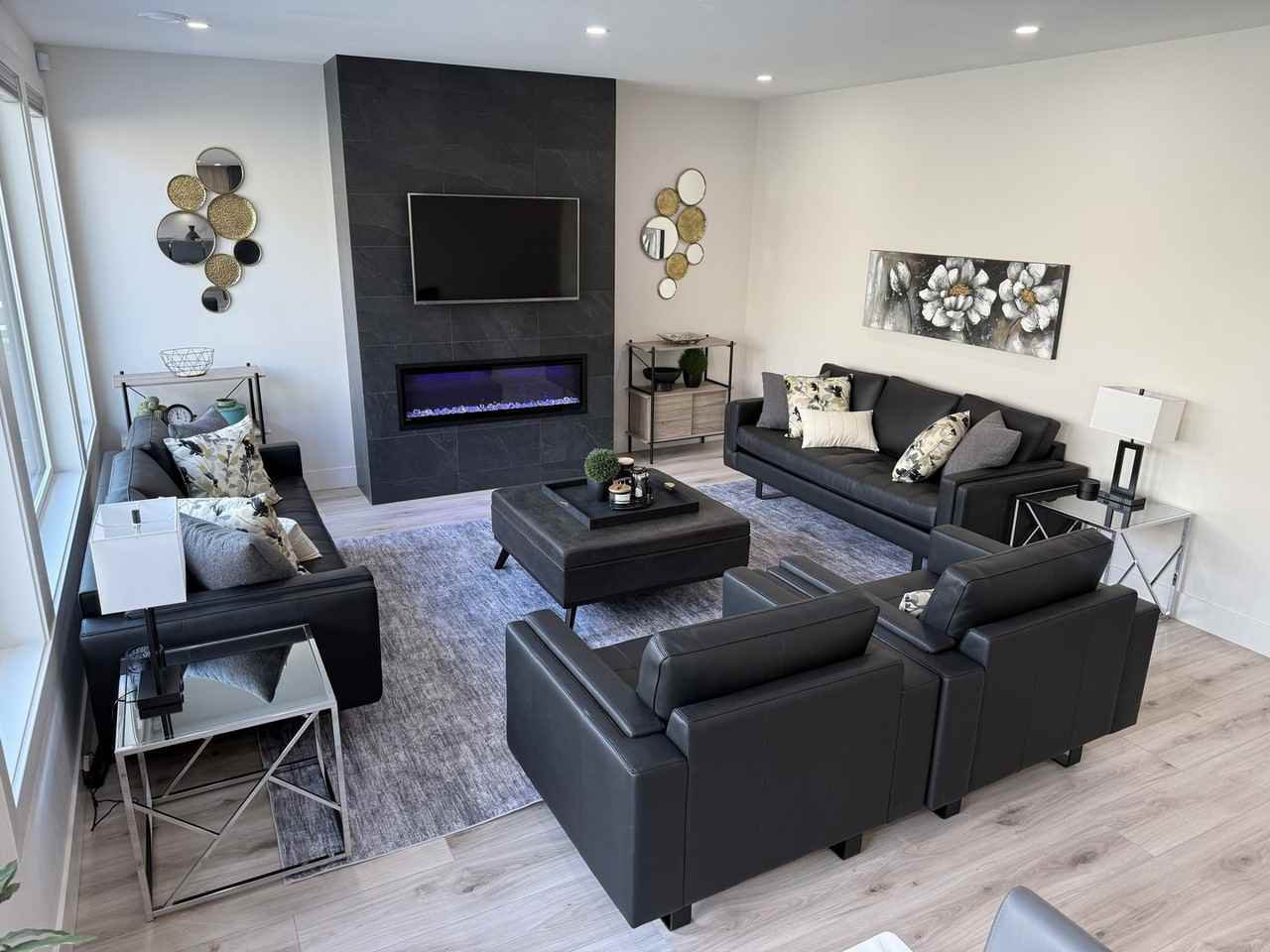 798 Acadia St - Photo 3 of 25