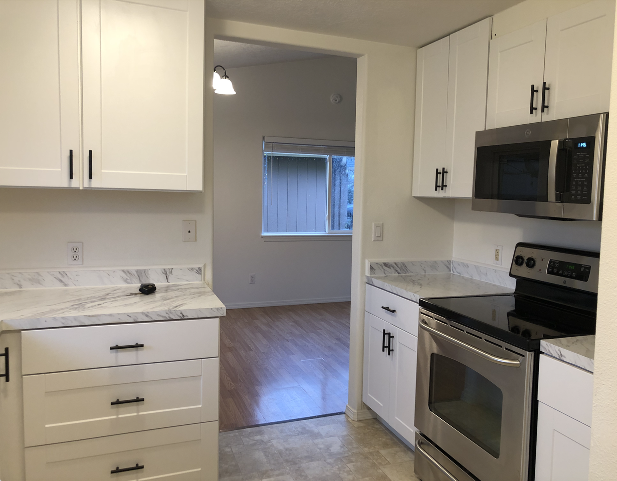 4225 Mahrt Ave Se #4225 - Photo 5 of 22