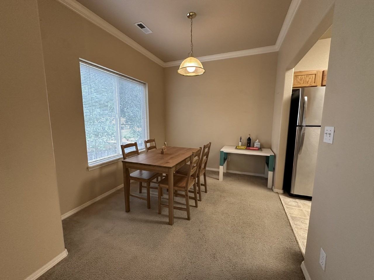 3080 Mandalay Grv - Photo 4 of 16