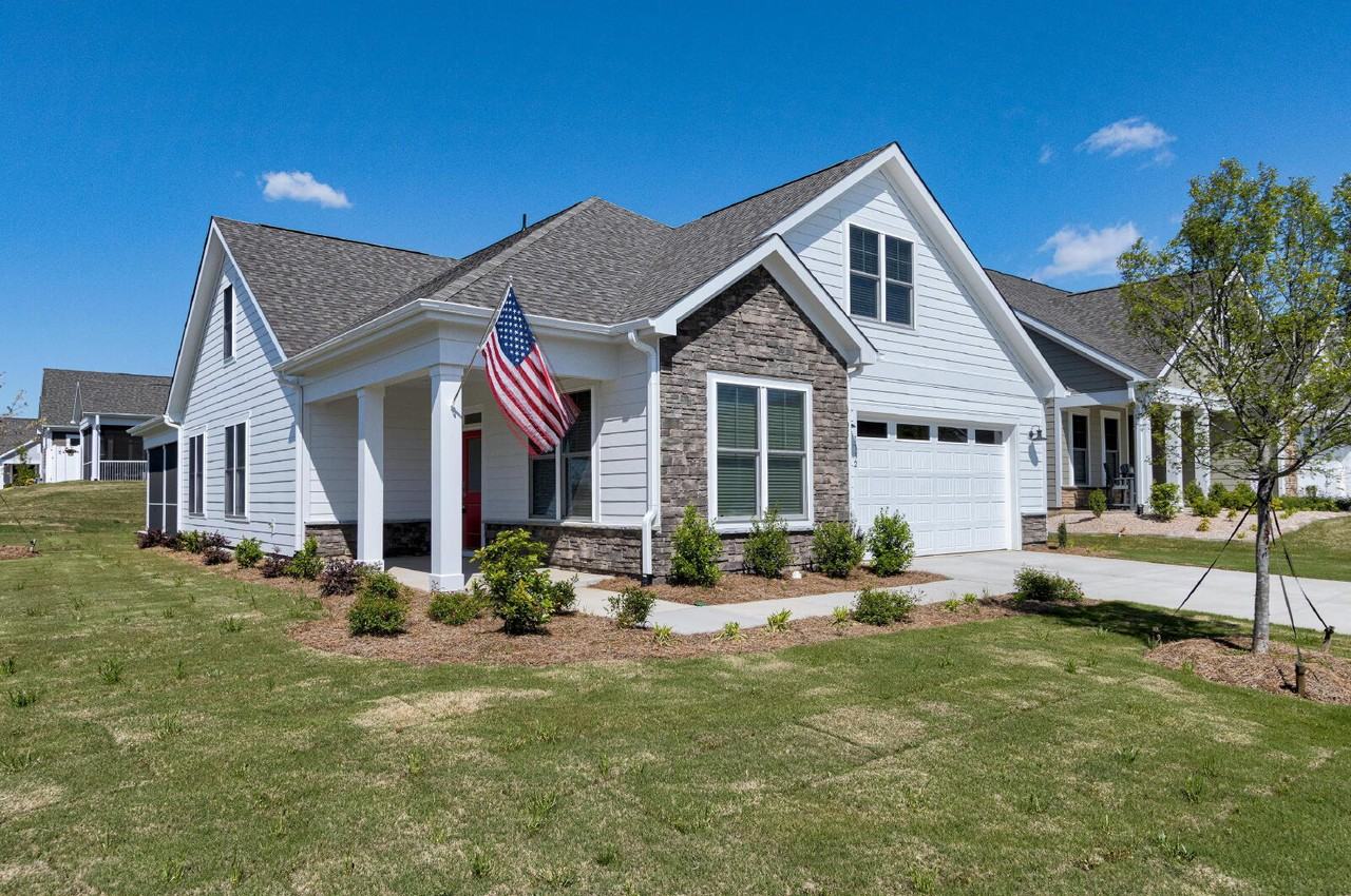 1732 Red Elm Ln - Photo 2 of 35