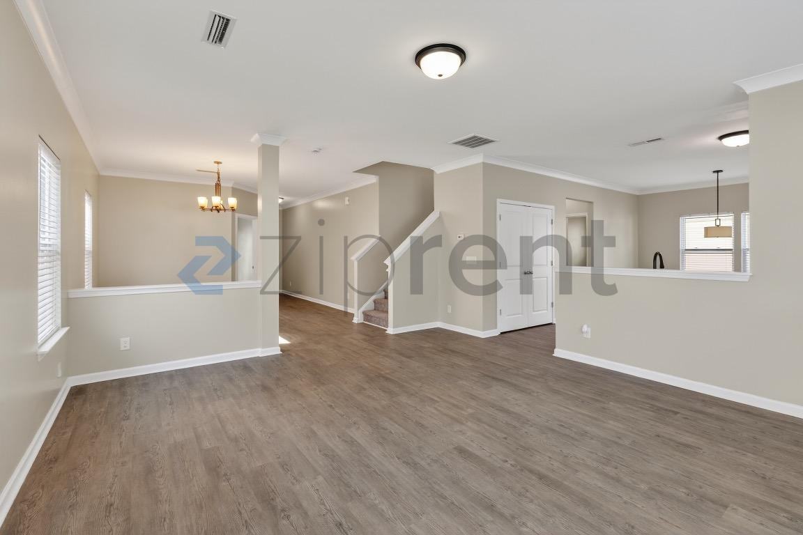 291 Ranlo Ave - Photo 7 of 25