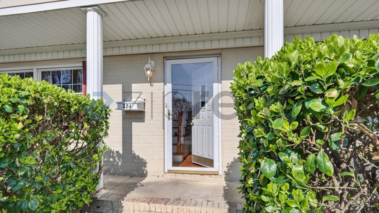 324 Busher Rd - Photo 4 of 34