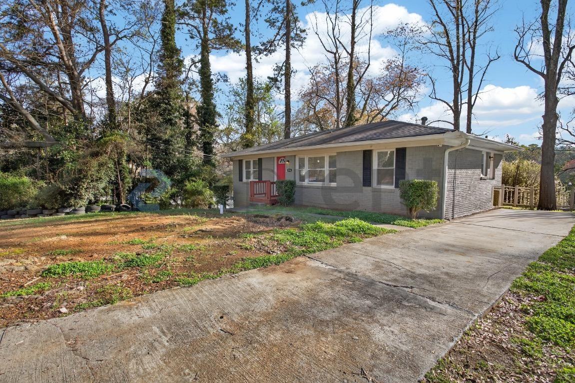586 Oakside Dr Sw #A - Photo 4 of 20