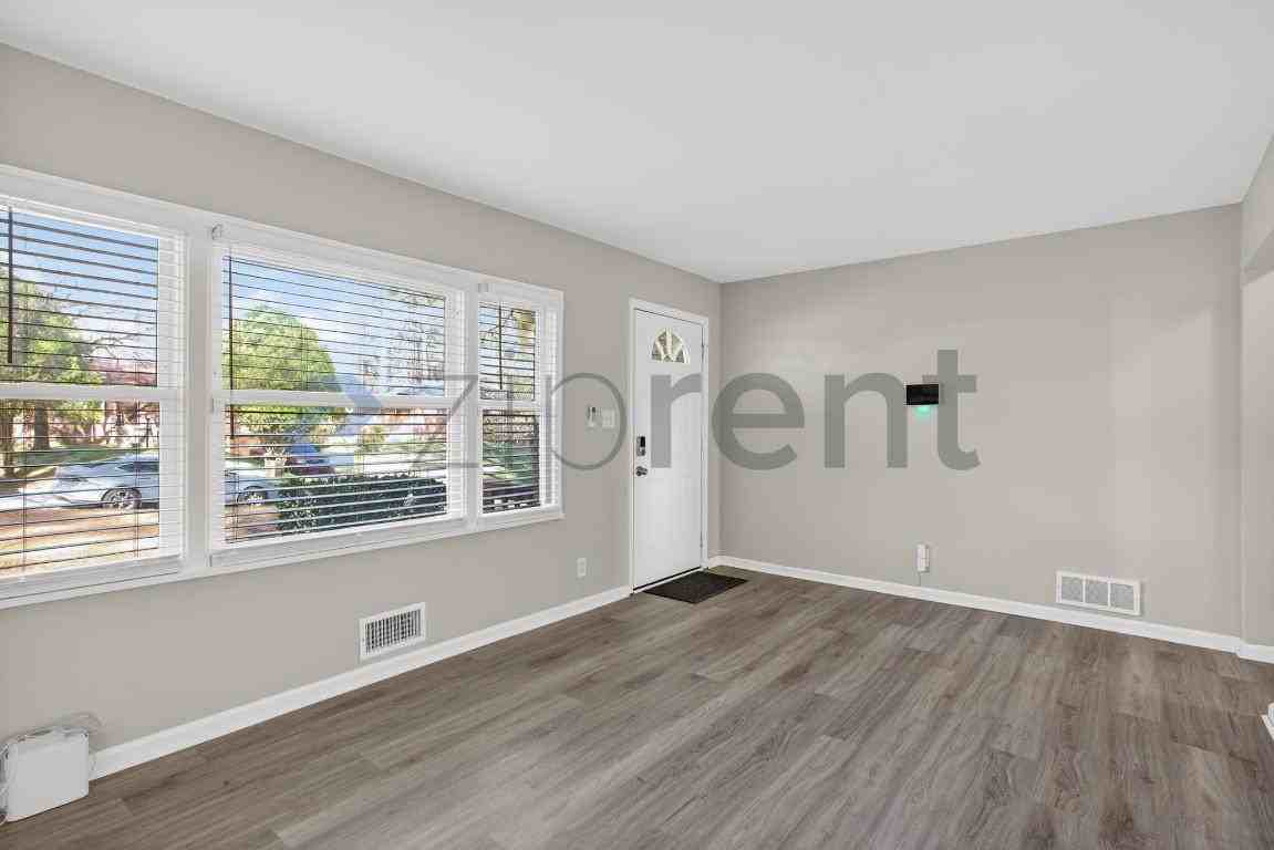 586 Oakside Dr Sw #A - Photo 7 of 20