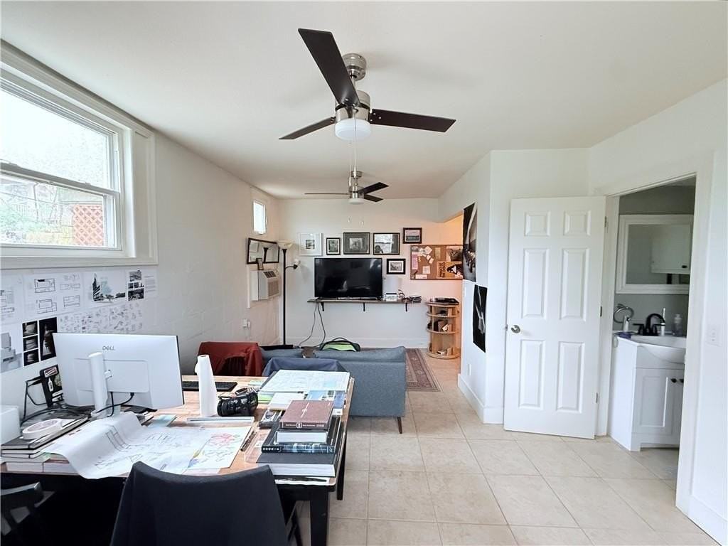 101 S West Ave #B1 - Photo 2 of 10